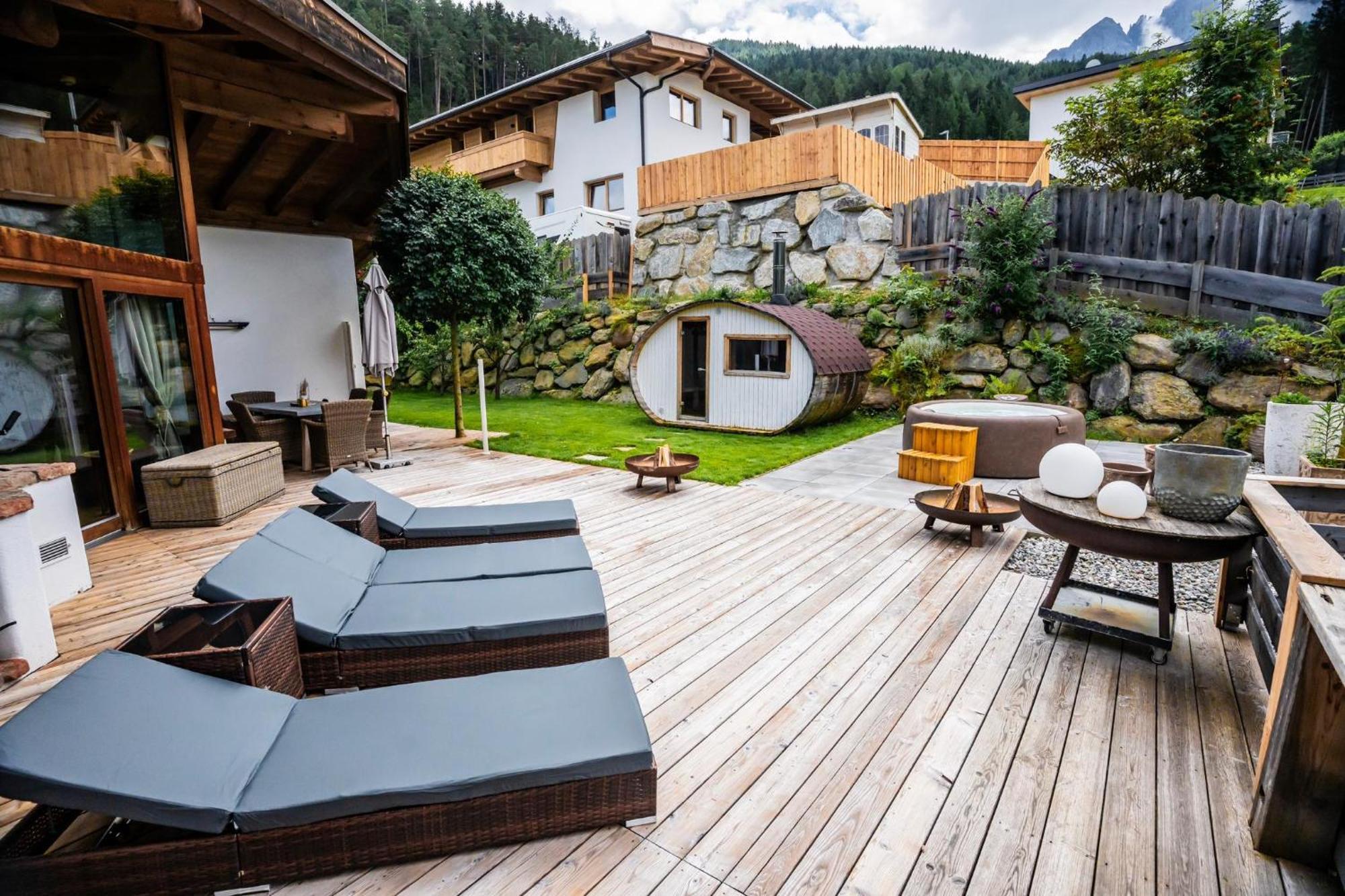 Chaletserlesblicktirol Mieders Exterior photo